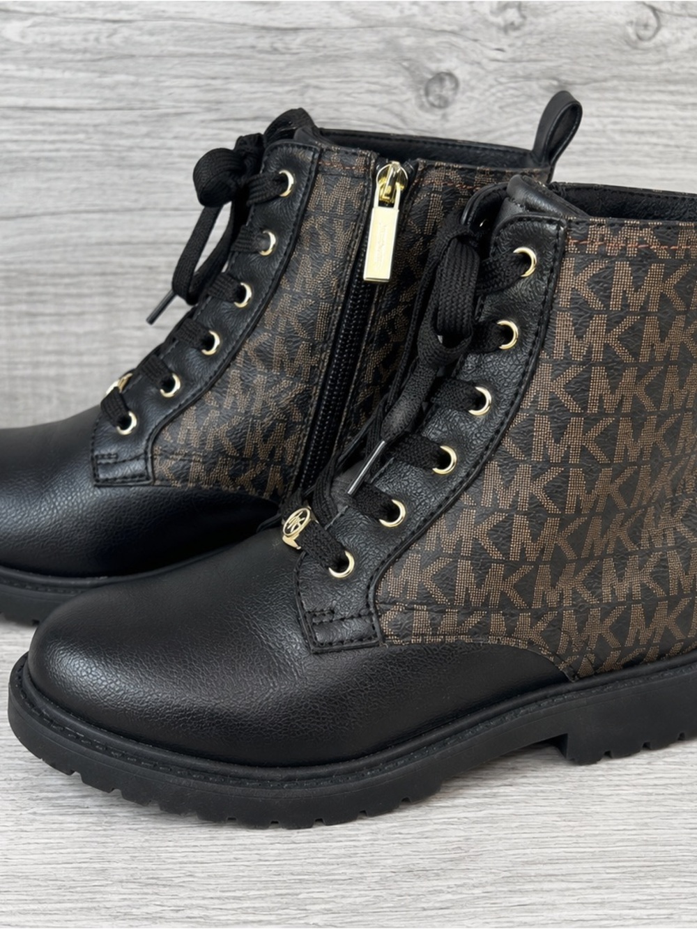 Michael Kors Kids' Brown & Black Logo Lace-Up Boots Size 13